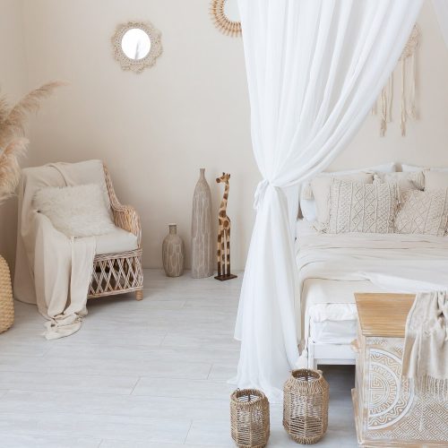 Styl boho – naturalne meble jako baza dla kolorów i tkanin